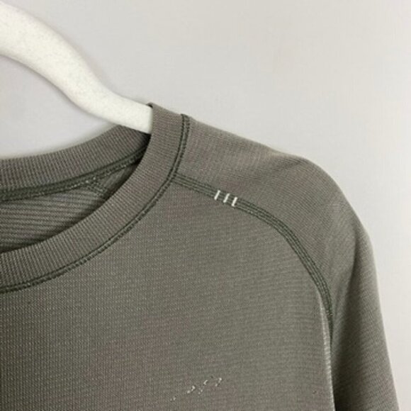 Lululemon Metal Vent Tech 2.0 Men's M Short Sleeves Shirt Active Tie Dye - Picture 2 of 5